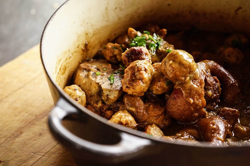 Ragoût de pattes et boulettes