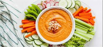 Houmous aux haricots tépari du désert de Sonora et aux poivrons rouges rôtis