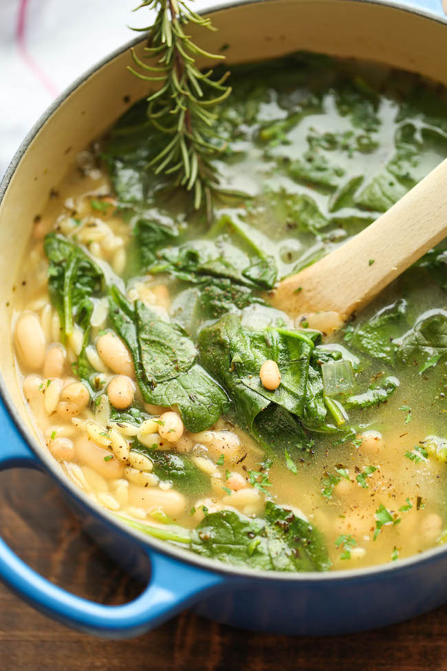 Soupe aux épinards et haricots blancs