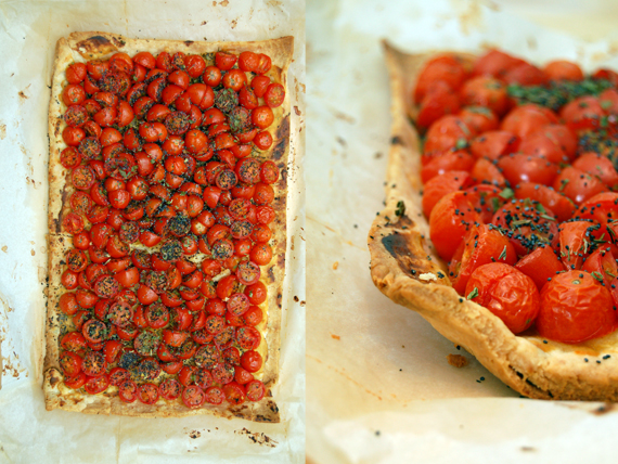 Tarte aux tomates à la moutarde, au thym et aux graines de pavot