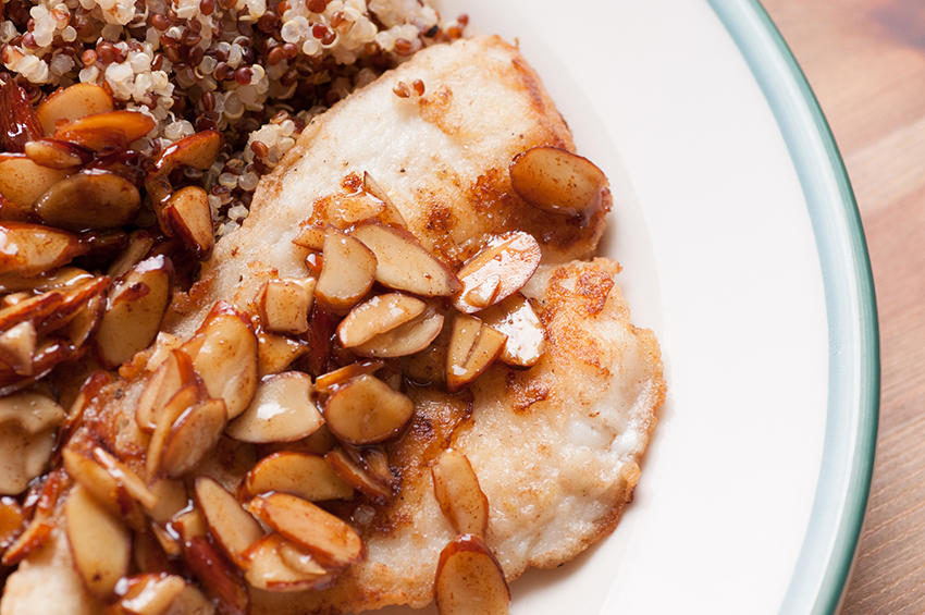 Filet de poisson amandine