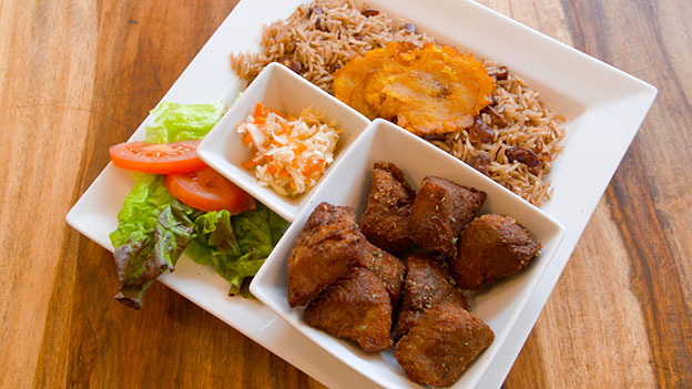 Griot haïtien - Émeline Pierre